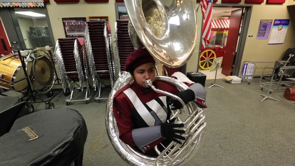 Sousaphone play