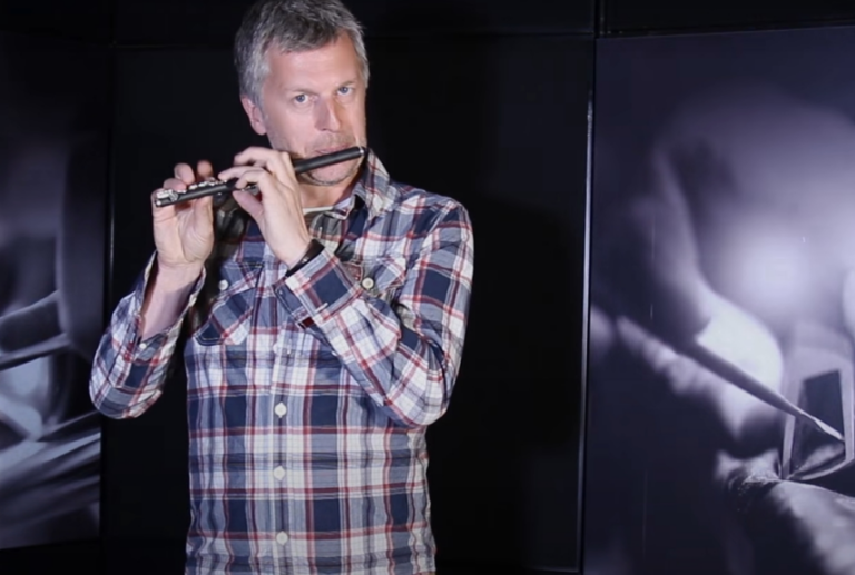 How to Play the Piccolo Brass 'n Wind